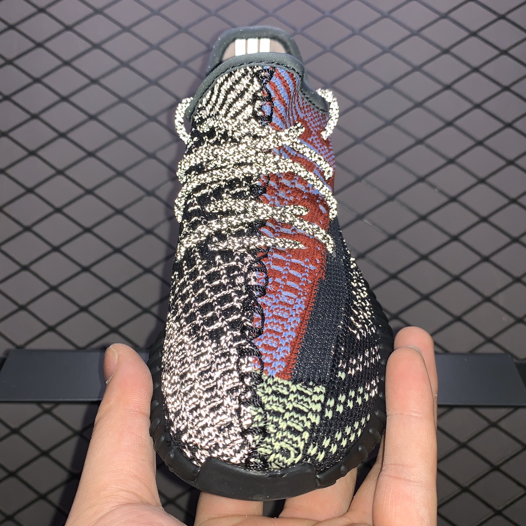230 Adidas 阿迪达斯 Yeezy Boost 350v2 Kids 椰子童鞋 FX0777