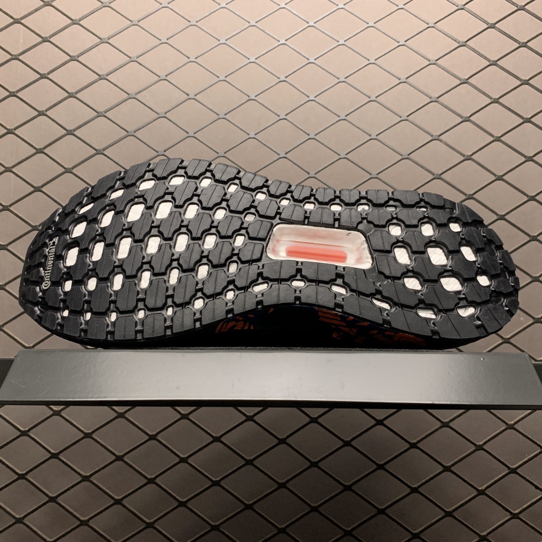 230 Adidas 阿迪达斯 Ultra Boost 20 超弹力爆米花中底 联名休闲跑步鞋 FW5677
