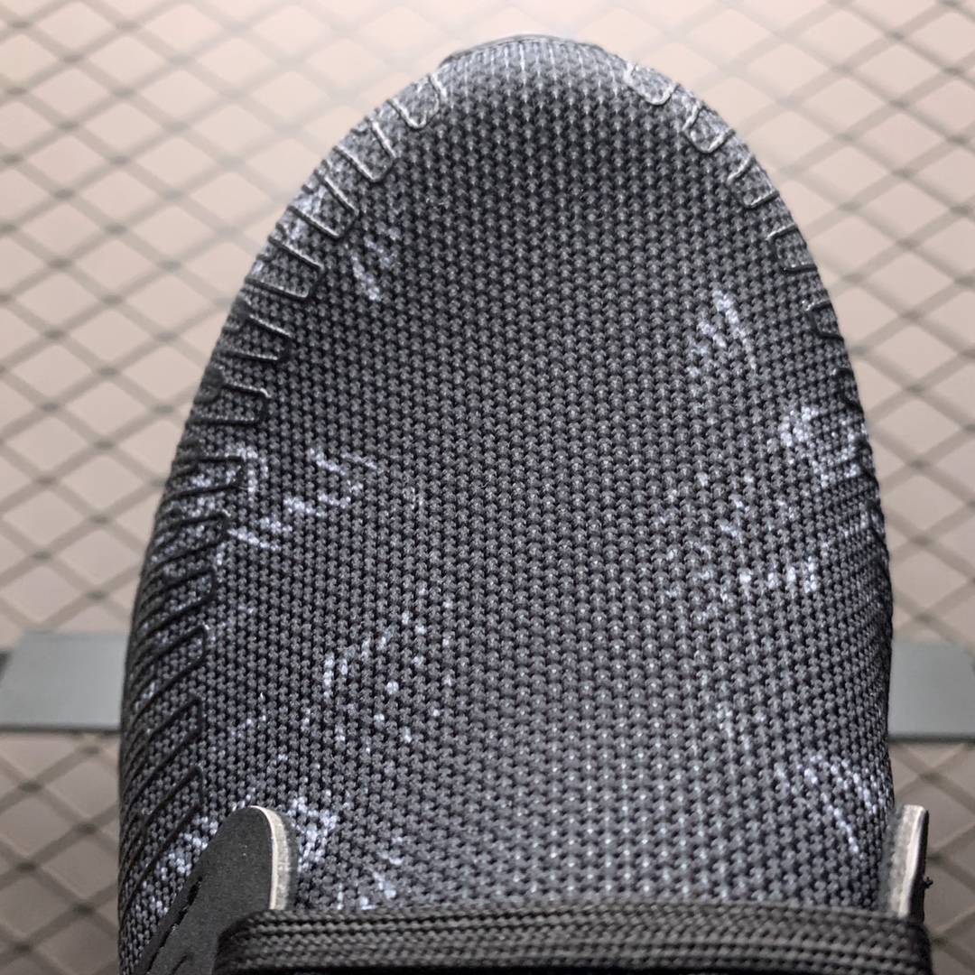 230 Adidas 阿迪达斯 Ultra Boost 20 超弹力爆米花中底 联名休闲跑步鞋 FW5677