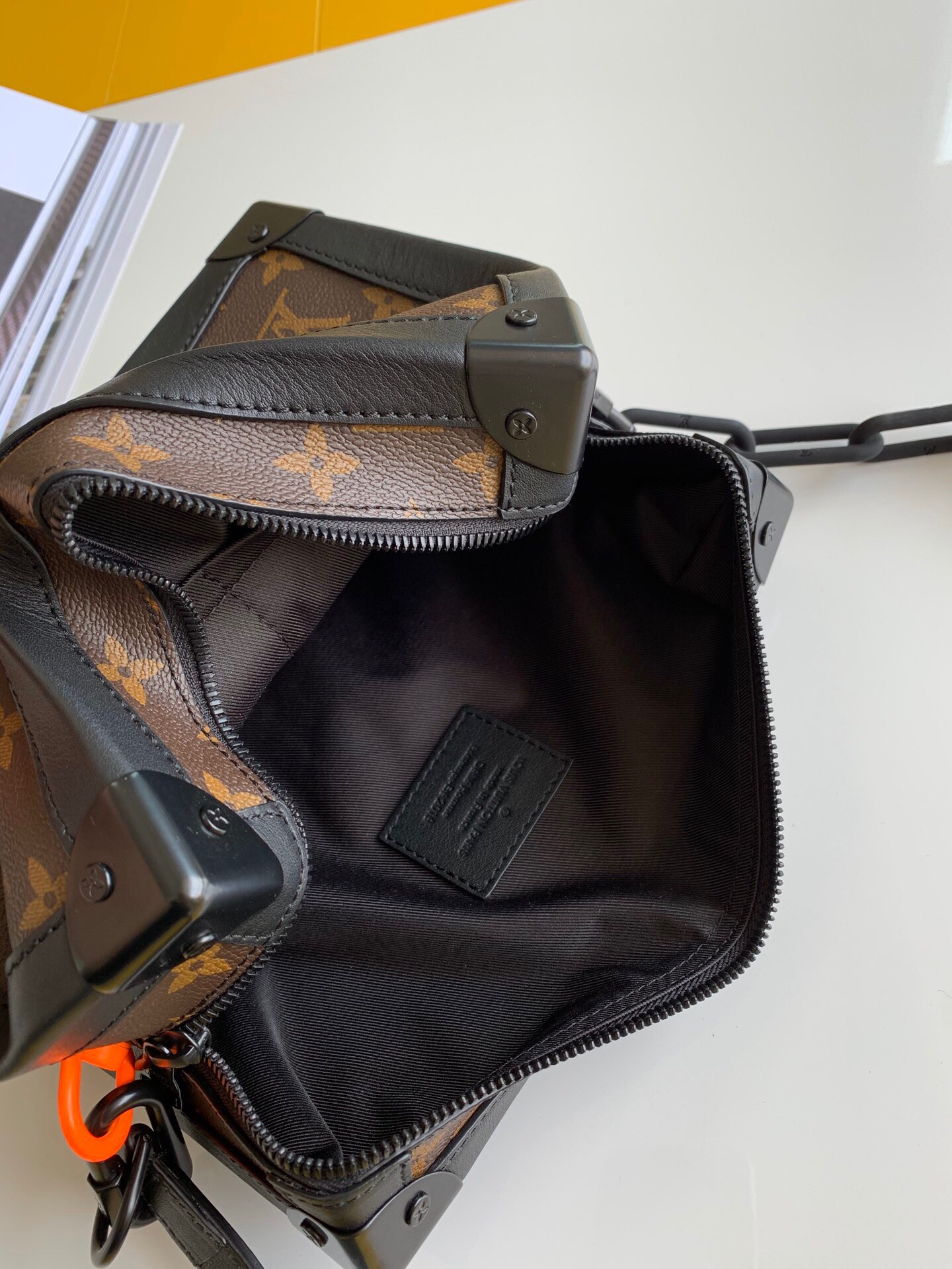 路易威登 Louis Vuitton 高定典藏名品高定成衣时装外套连衣裙衬衫T恤 #E0E9BCB7 8