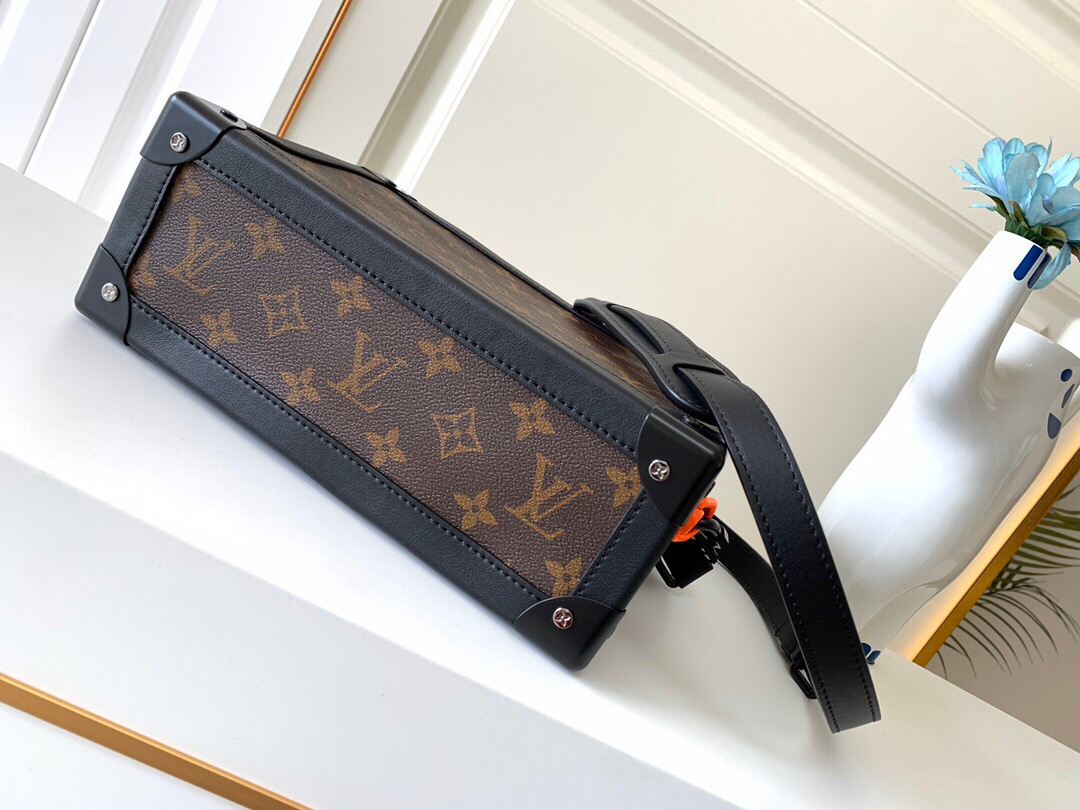 路易威登 Louis Vuitton 高定典藏名品高定成衣时装外套连衣裙衬衫T恤 #E0E9BCB7 4