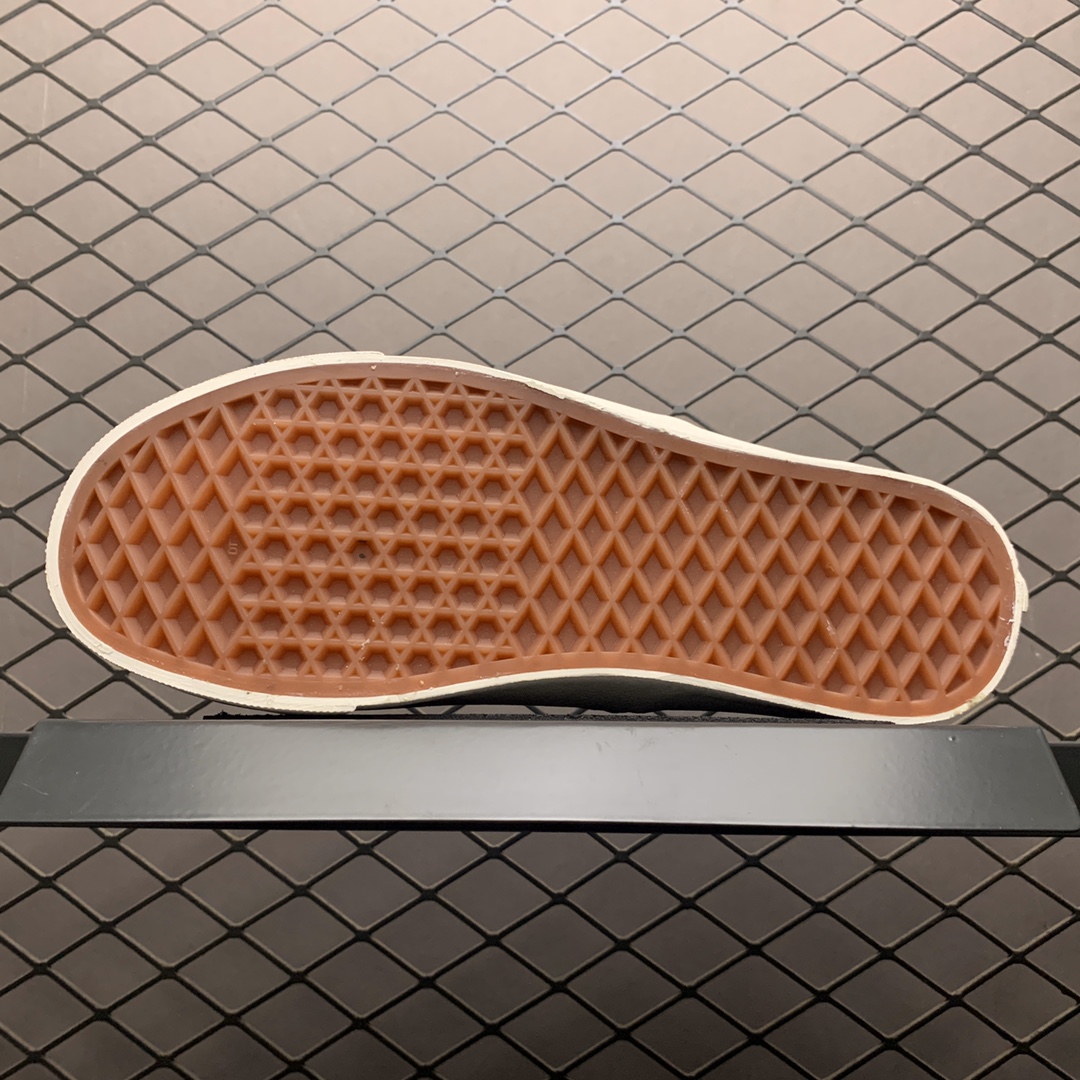 160 Vans 万斯 Authentic 低帮硫化休闲板鞋
