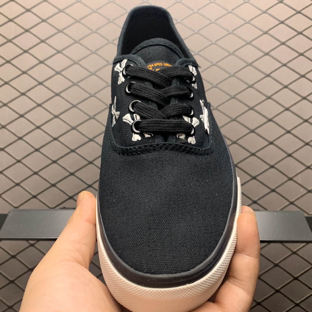 150 Vans 万斯 Authentic 低帮硫化休闲板鞋