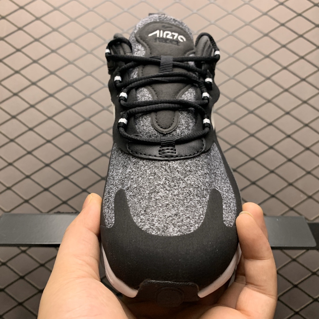 130 特价 独家限量特惠呈现 Nike Max 270 React 半掌气垫跑步鞋 AT6174-001-莆田鞋,莆田鞋货源,高仿鞋,高仿鞋货源,安福档口,莆田高仿鞋,莆田鞋批发,高仿鞋批发,莆田高仿运动鞋,高仿运动鞋,莆田运动鞋 130 特价 独家限量特惠呈现 Nike Max 270 React 半掌气垫跑步鞋 AT6174-001