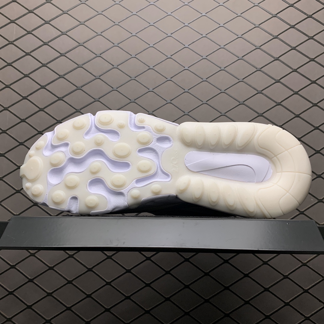 130  Nike Max 270 React 混合科技 半掌气垫跑步鞋 AT6174-102
