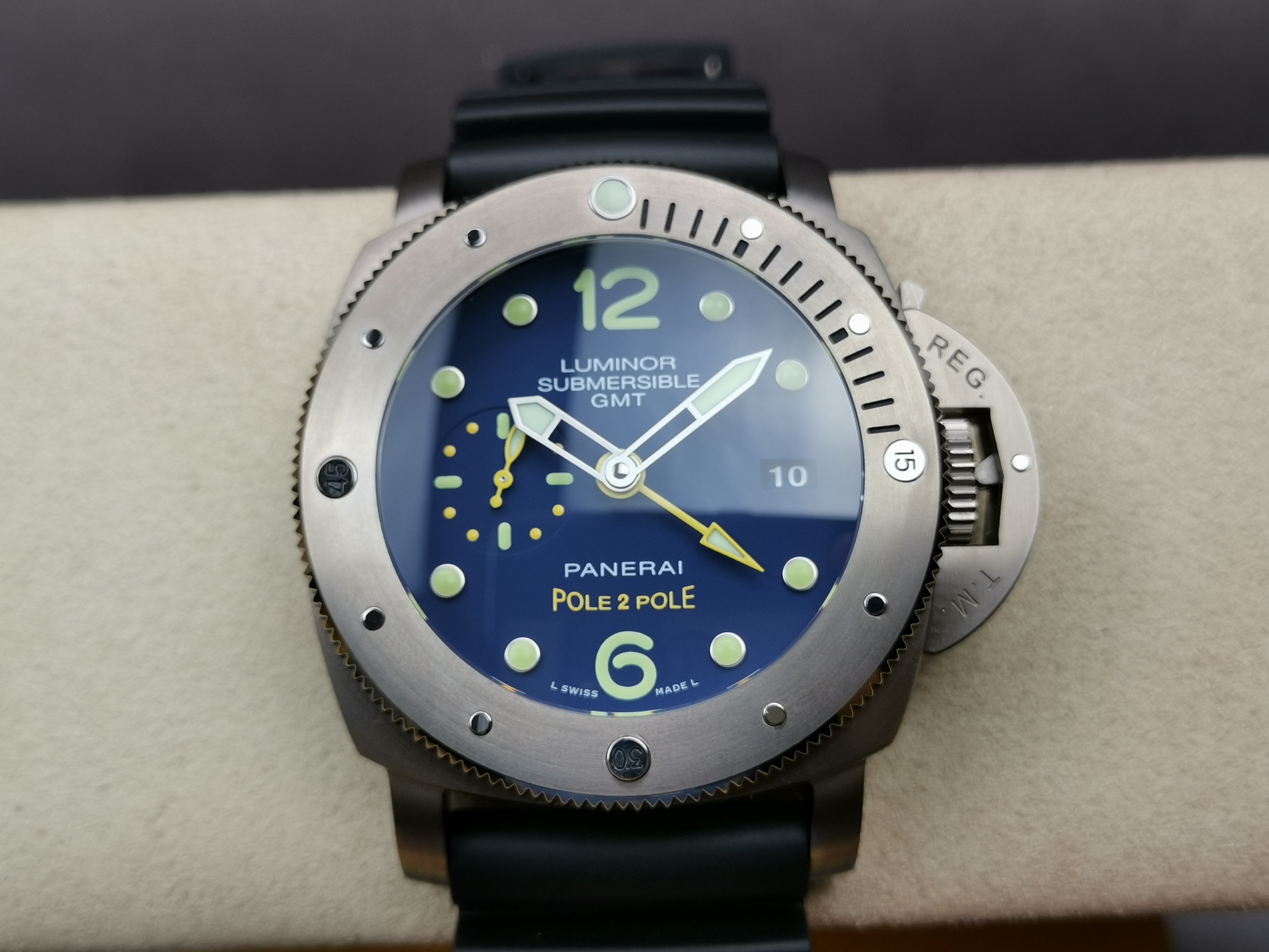 Panerai VS Watch 8067