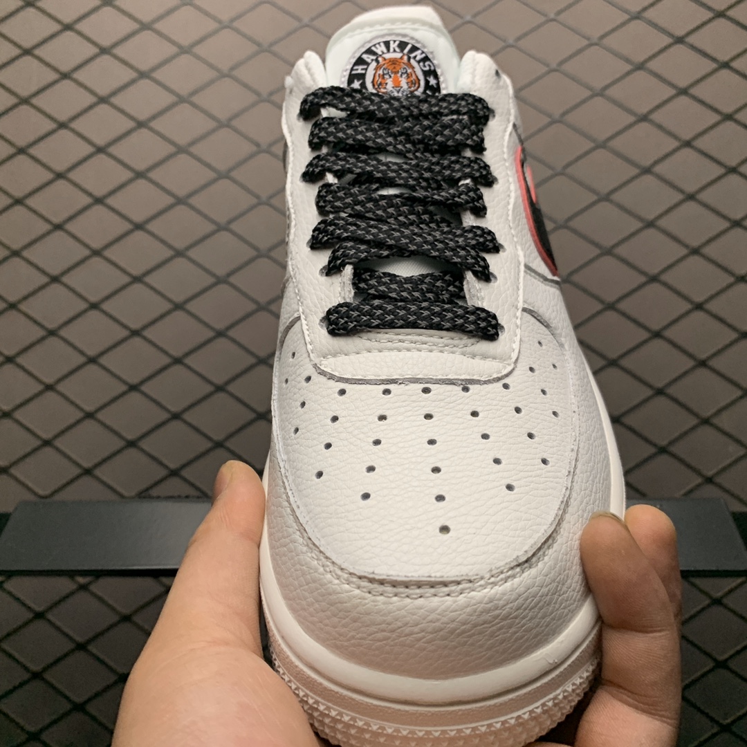 190 Stranger Things x Nike Air Force 1 怪奇物语联名空军一号低帮运动休闲板鞋 CU9225-100