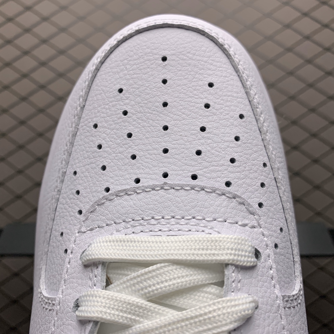 210 Nike Air Force 1 '07 空军一号低帮运动休闲板鞋 CW7567-100