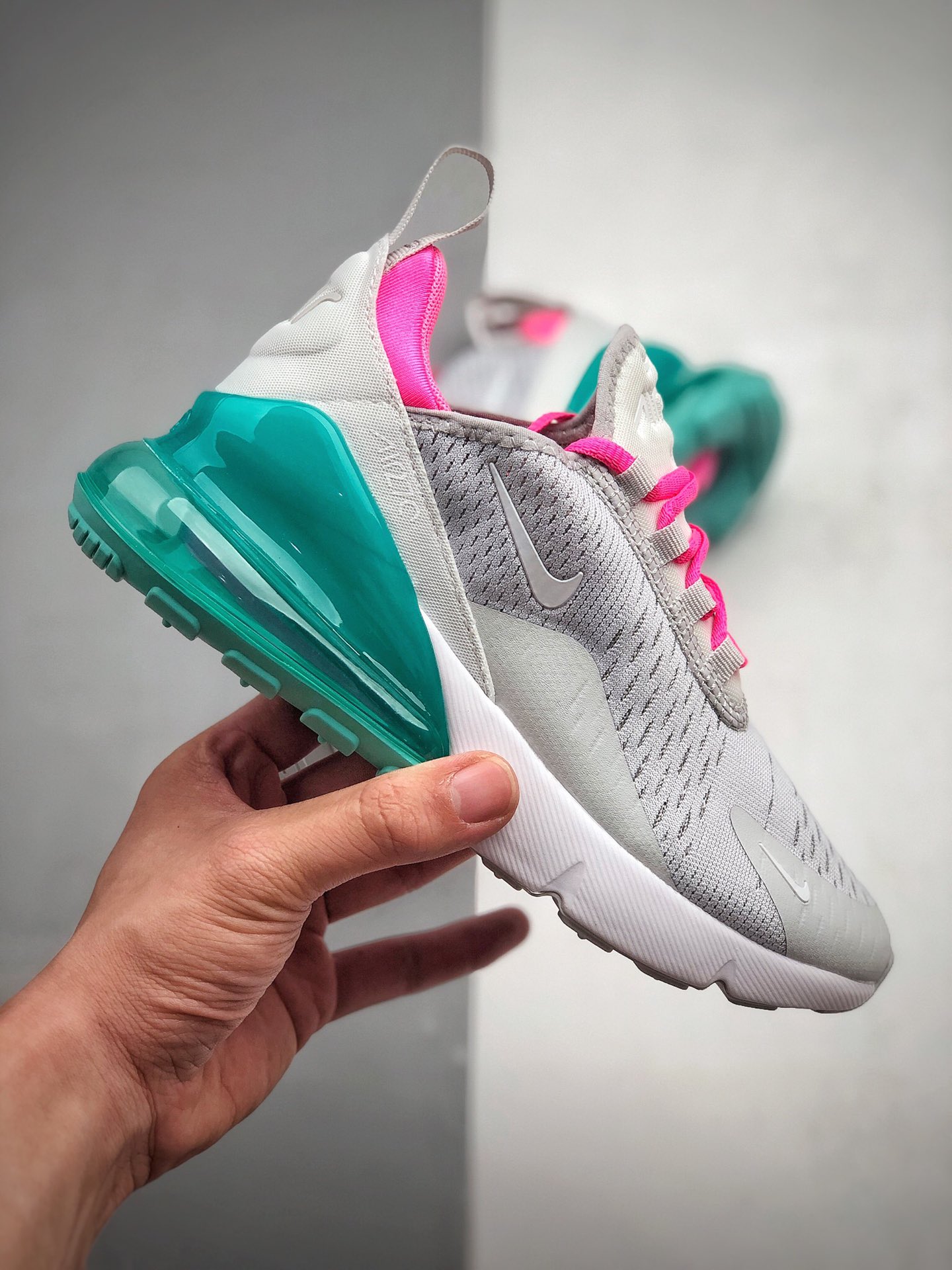 210 Nike Air Max 270 Pure Platinum Pink   货号：AH6789-065