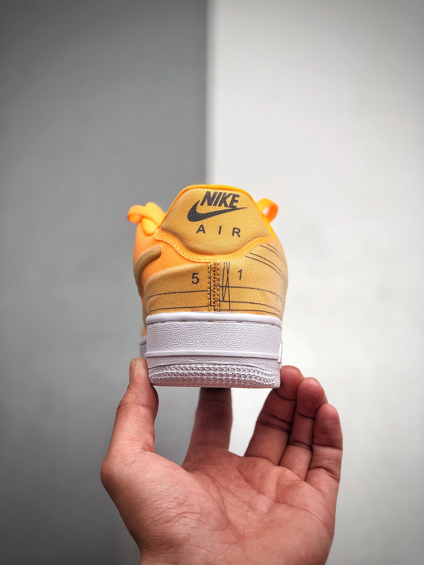 190 Air Force 1 LX 空军一号低帮休闲板鞋  半透明蝉翼网莎材质Cl3445-800