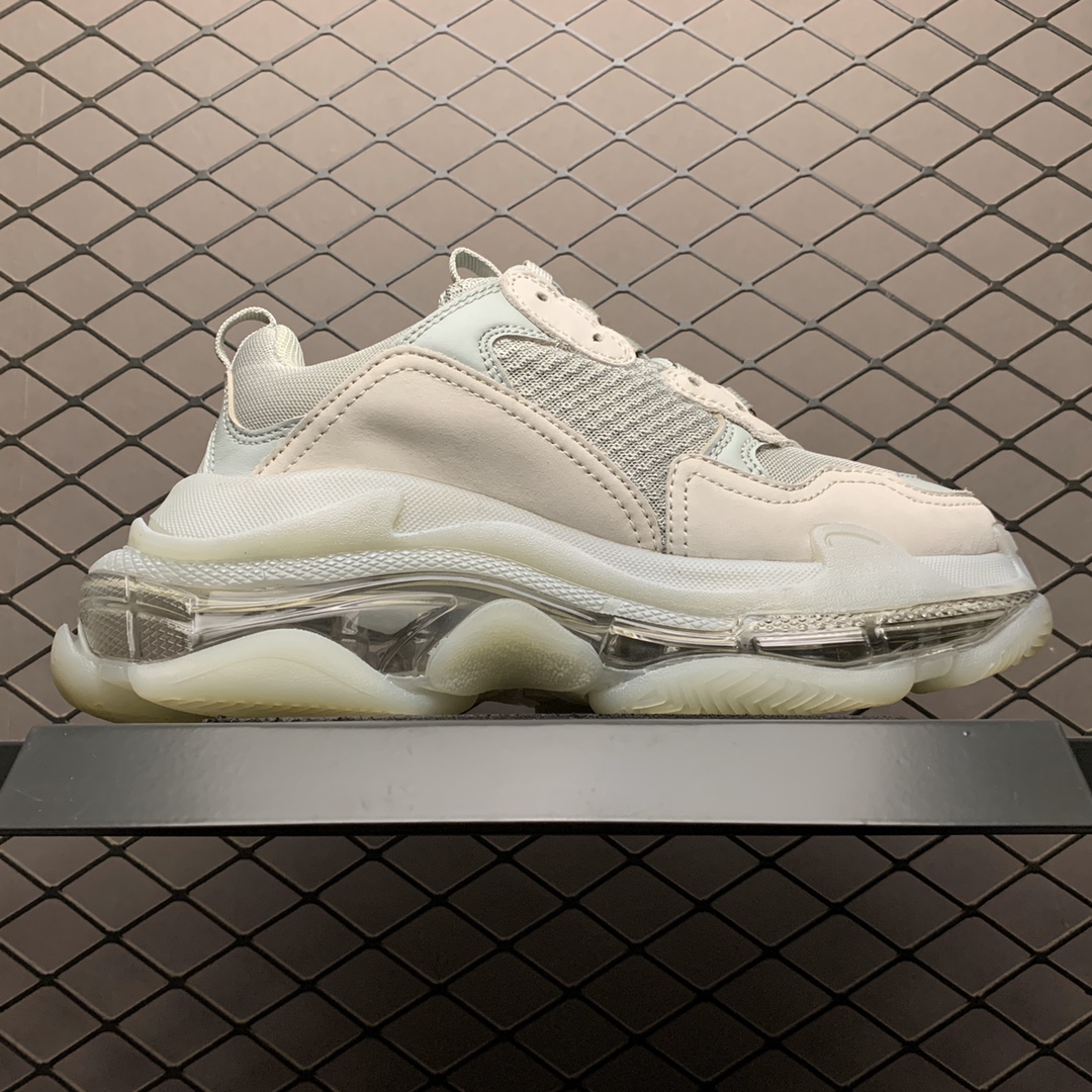 450  Balenciaga  Triple S 3.0 三代复古休闲老爹鞋 全组合氮气水晶大底