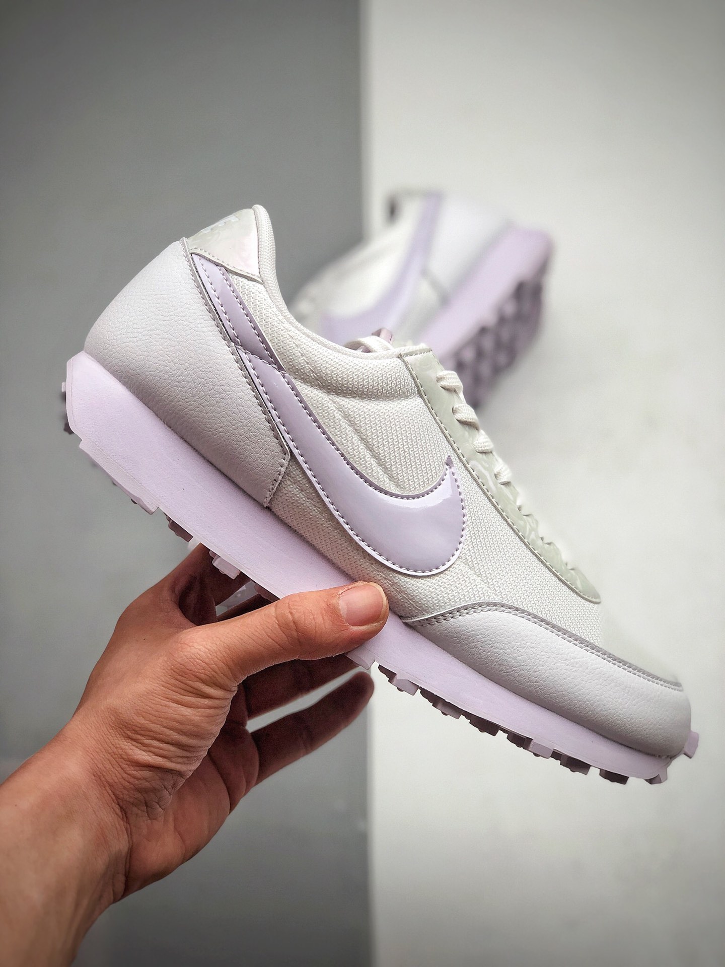150 Nike Wmns Daybreak SP” Summit White/Pale Ivory”OG 香芋白紫 紫外线 破晓系列华 夫复古休闲运动慢跑鞋 CU3452 100