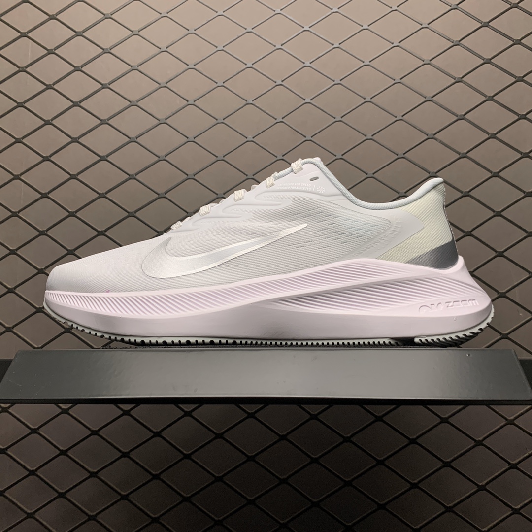 200 Nike Air Zoom Winflo W7代 网面透气 训练跑步鞋 CJ0301-004