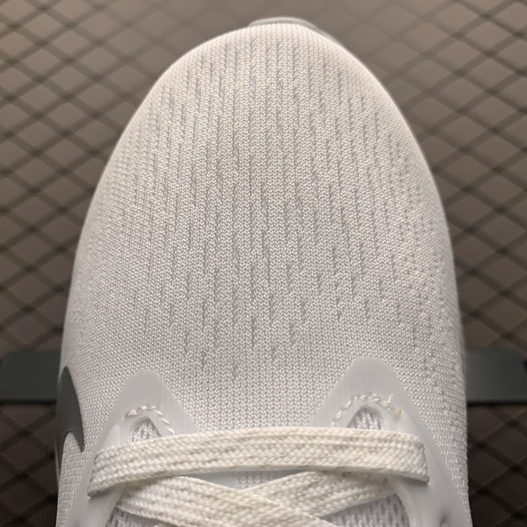 200 Nike Air Zoom Winflo W7代 网面透气 训练跑步鞋 CJ0301-004