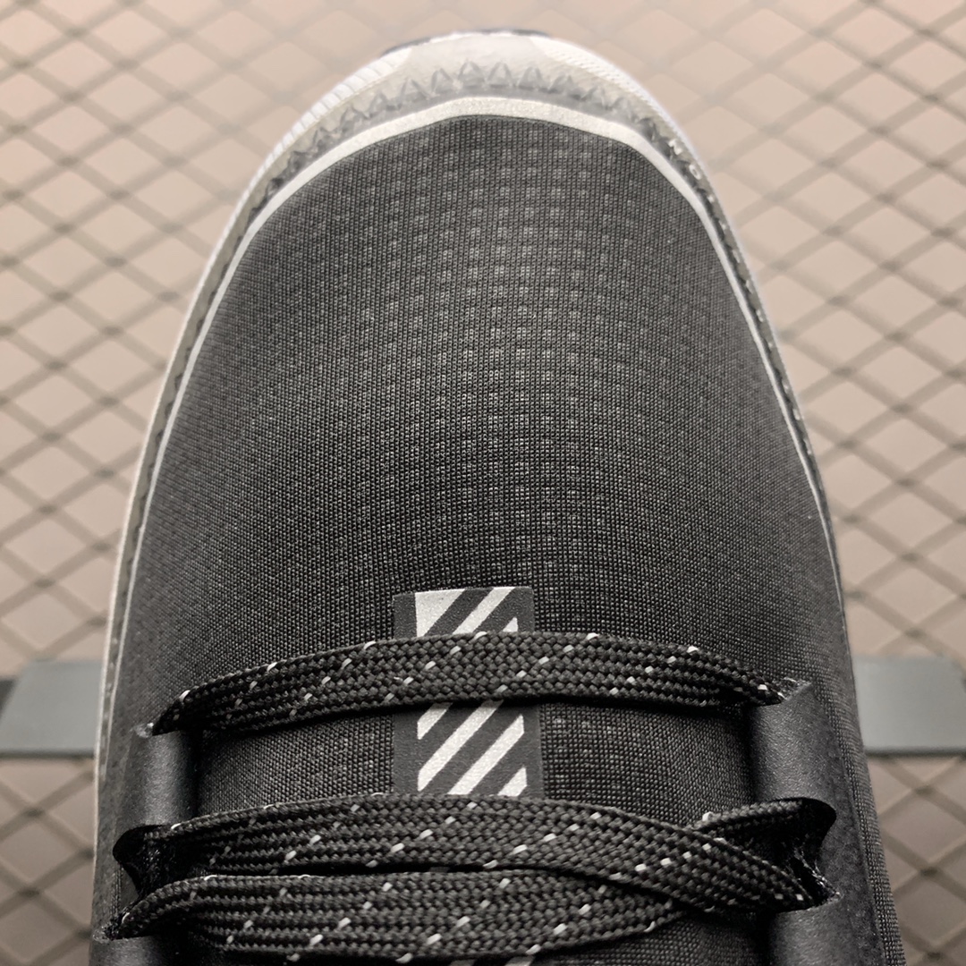 190 Nike Air Zoom Winflo 6 Shield 网面透气 训练跑步鞋 BQ3190-001