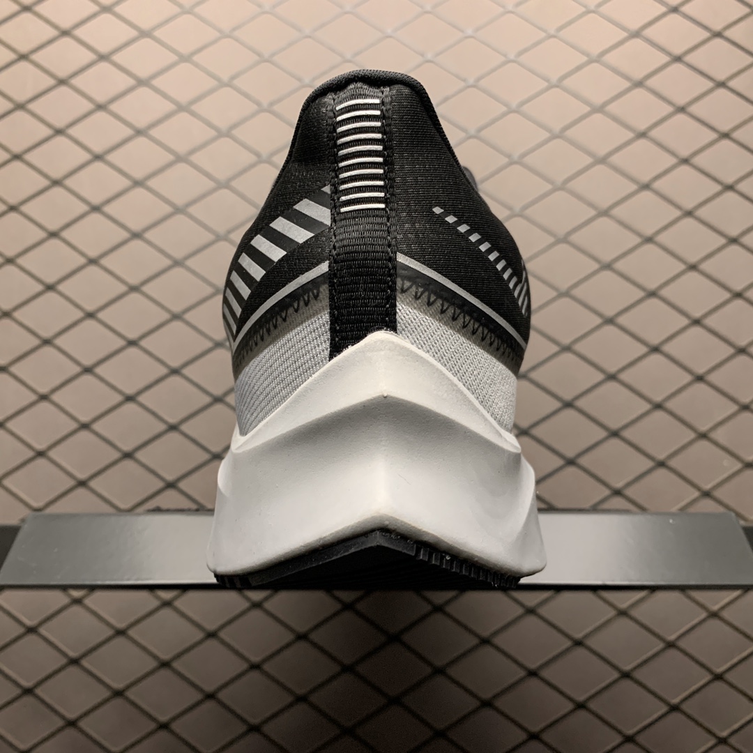 190 Nike Air Zoom Winflo 6 Shield 网面透气 训练跑步鞋 BQ3190-001