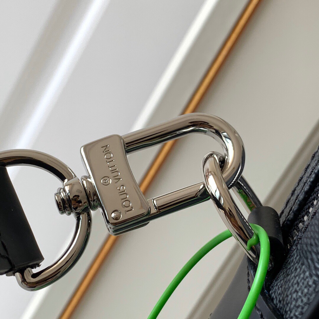 路易威登 Louis Vuitton 高定典藏名品高定成衣时装外套连衣裙衬衫T恤 #505D5A64 6