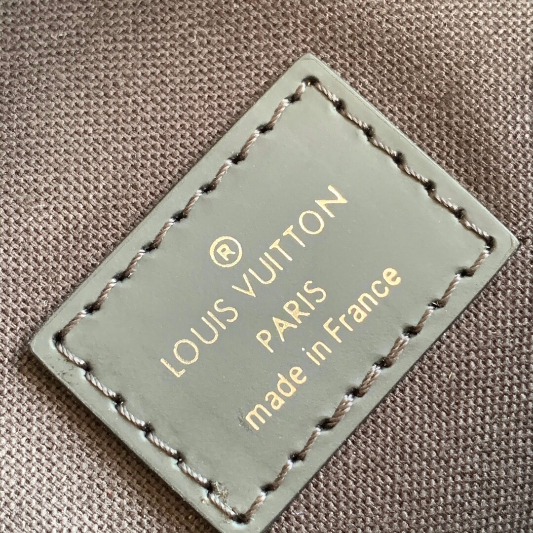 路易威登 Louis Vuitton 高定典藏名品高定成衣时装外套连衣裙衬衫T恤 #505D5A64 9