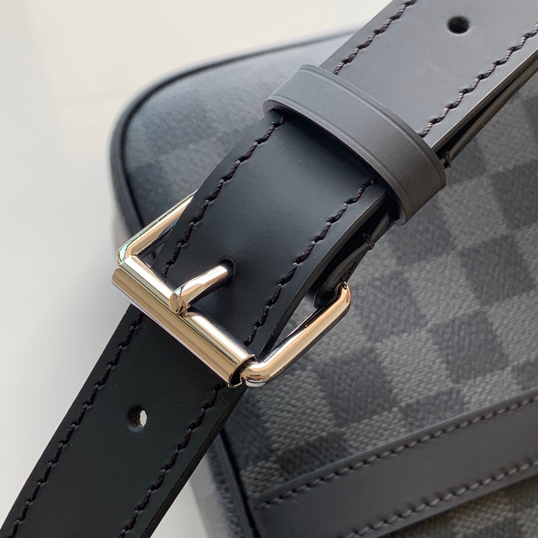 路易威登 Louis Vuitton 高定典藏名品高定成衣时装外套连衣裙衬衫T恤 #505D5A64 7