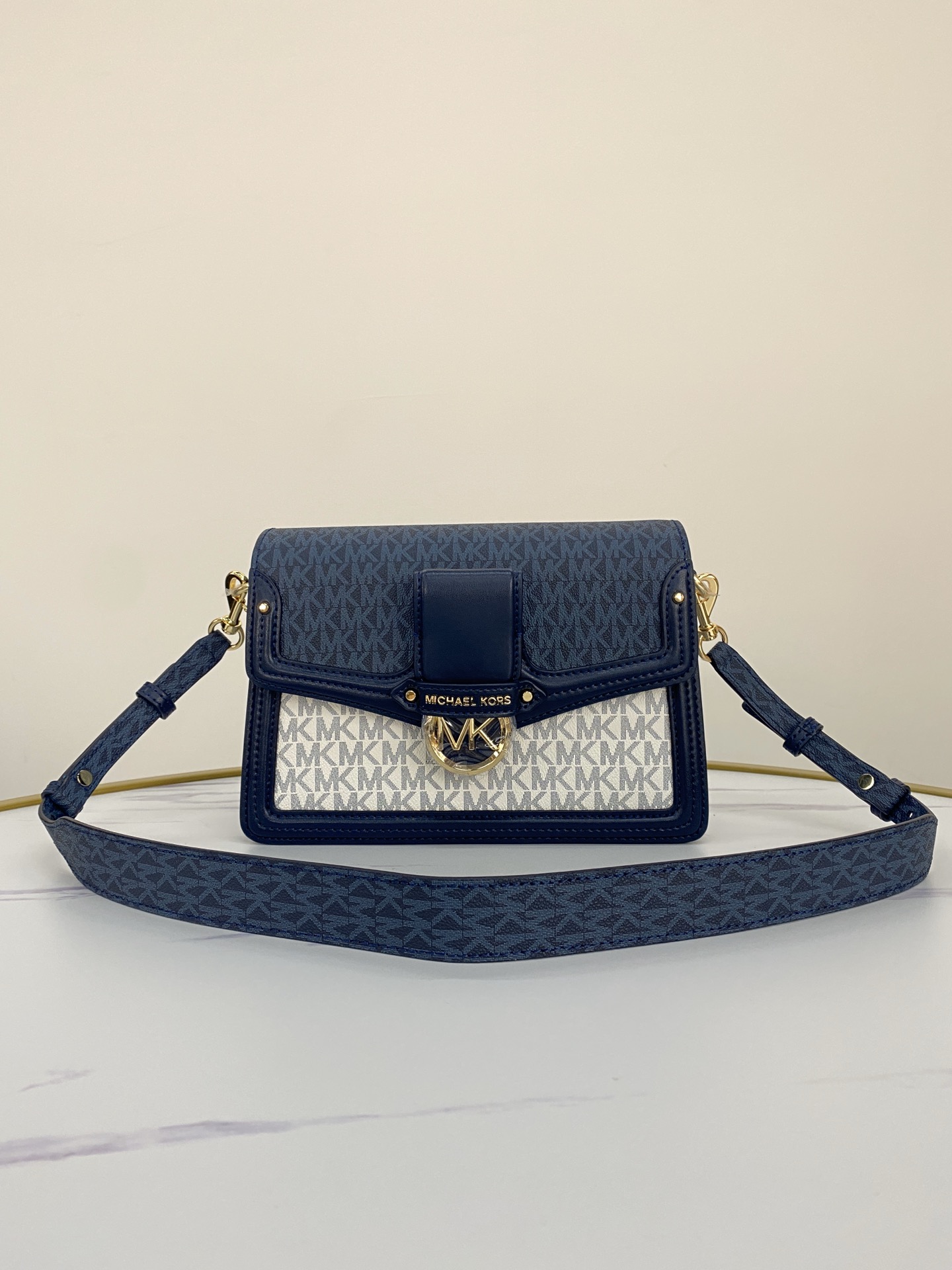 Michael Kors ～mk Jessie 女士单肩包，2020最新拼色老花酒神包