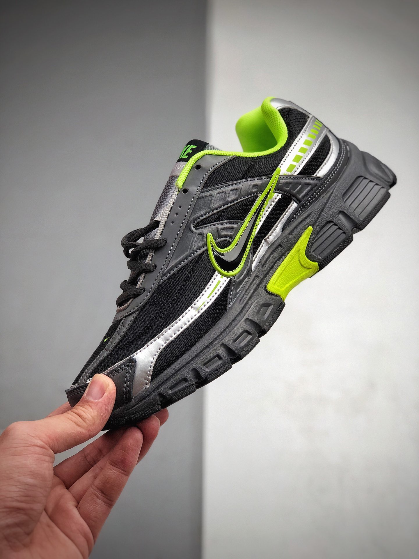 160 公司级Nike INITIATOR 耐克复古运动老爹跑步鞋  395662-023