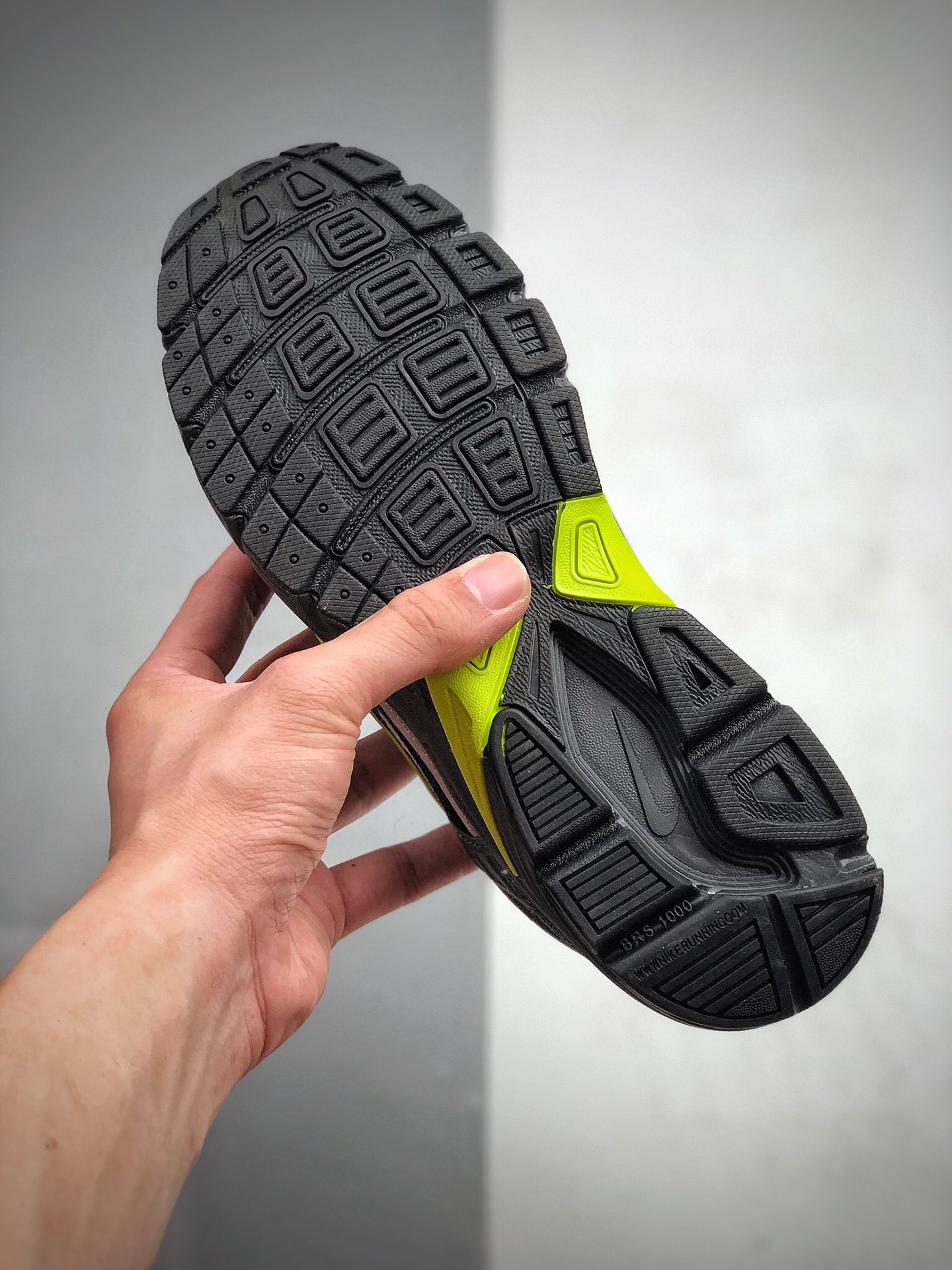 160 公司级Nike INITIATOR 耐克复古运动老爹跑步鞋  395662-023