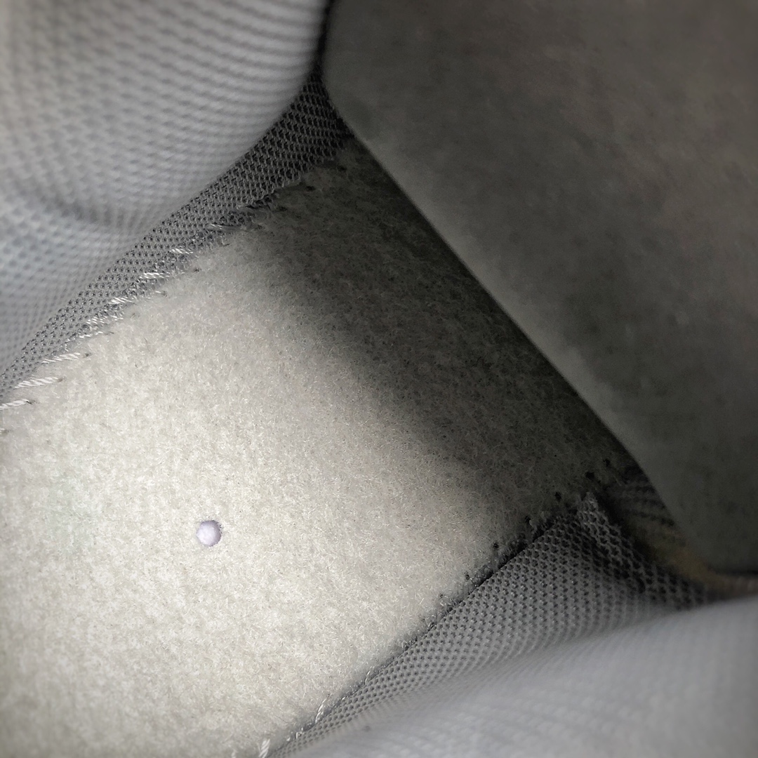 160 公司级/真标 Nike INITIATOR 耐克复古运动休闲鞋老爹跑步鞋  货号：394053-101