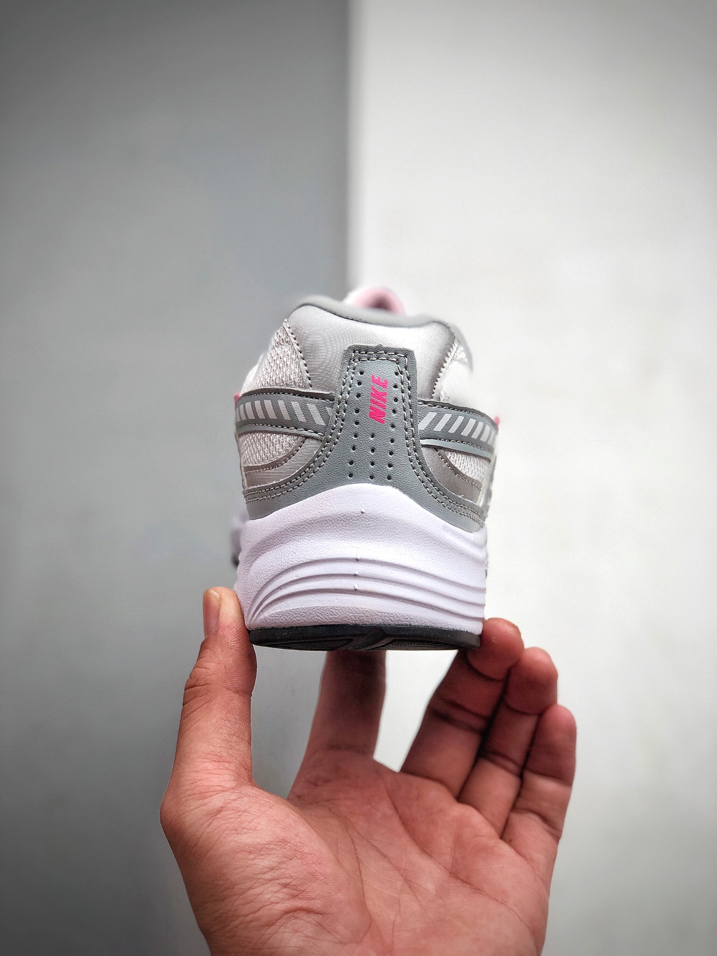 160 公司级/真标 Nike INITIATOR 耐克复古运动休闲鞋老爹跑步鞋  货号：394053-101