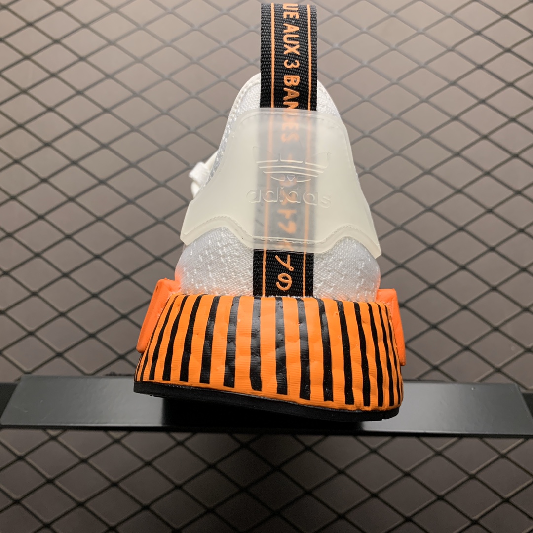 210 Adidas 阿迪达斯 NMD Boost 爆米花超弹中底 FV3648 针织网面休闲跑步鞋