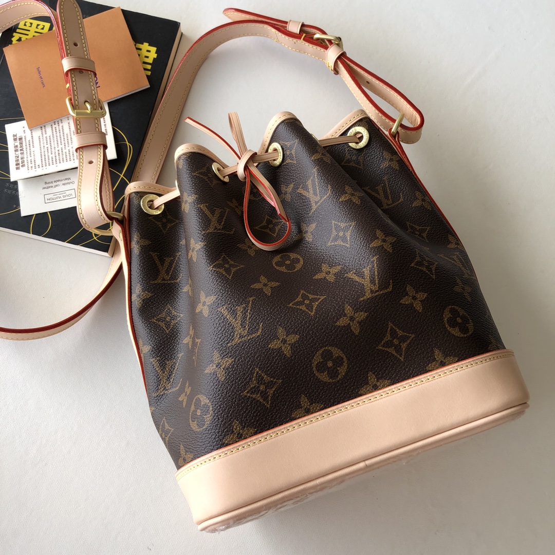 Louis Vuitton Bags Handbags Damier Azur Canvas Casual M40817