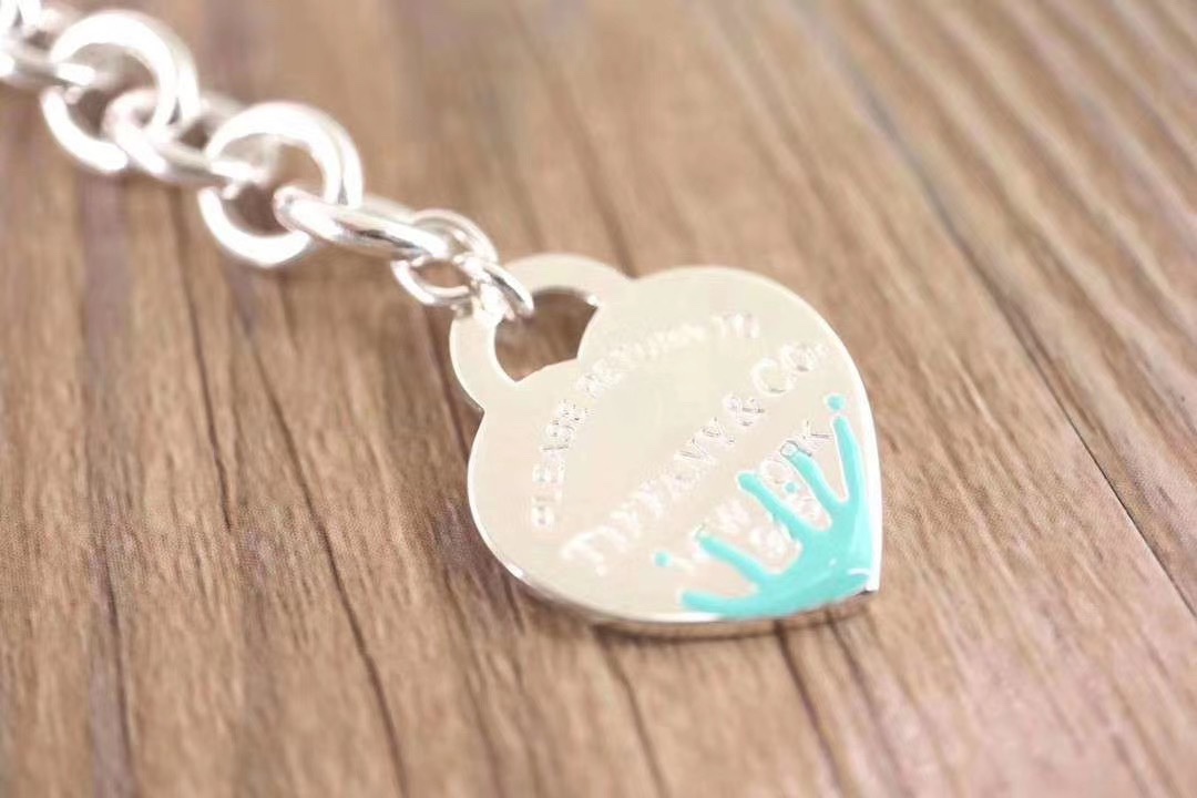 Tiffany & Co. 蒂芙尼Tiffany & Co. 珐琅心型泼墨手链