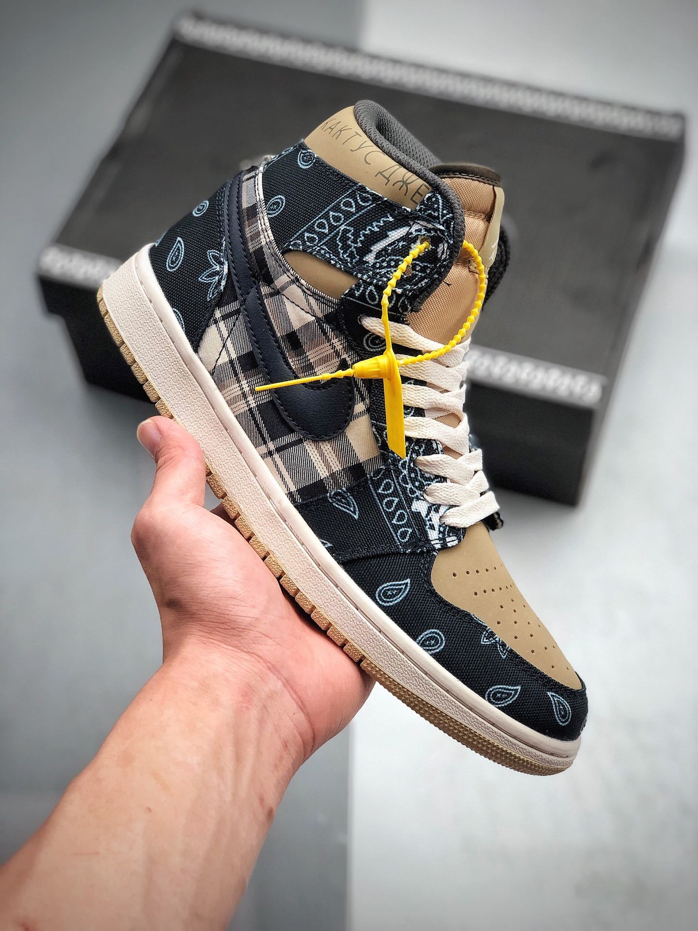 230 公司级版本 Travis Scott × Air Jordan 1 AJ1高帮联名683798-001-莆田鞋,莆田鞋货源,高仿鞋,高仿鞋货源,安福档口,莆田高仿鞋,莆田鞋批发,高仿鞋批发,莆田高仿运动鞋,高仿运动鞋,莆田运动鞋 230 公司级版本 Travis Scott × Air Jordan 1 AJ1高帮联名683798-001