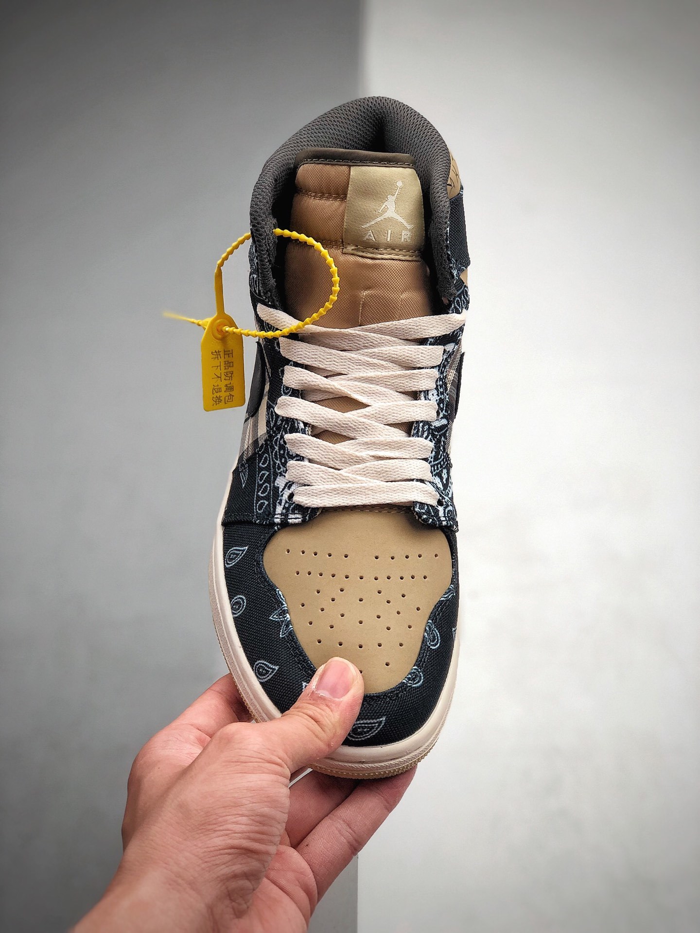 230 公司级版本 Travis Scott × Air Jordan 1 AJ1高帮联名683798-001-莆田鞋,莆田鞋货源,高仿鞋,高仿鞋货源,安福档口,莆田高仿鞋,莆田鞋批发,高仿鞋批发,莆田高仿运动鞋,高仿运动鞋,莆田运动鞋 230 公司级版本 Travis Scott × Air Jordan 1 AJ1高帮联名683798-001