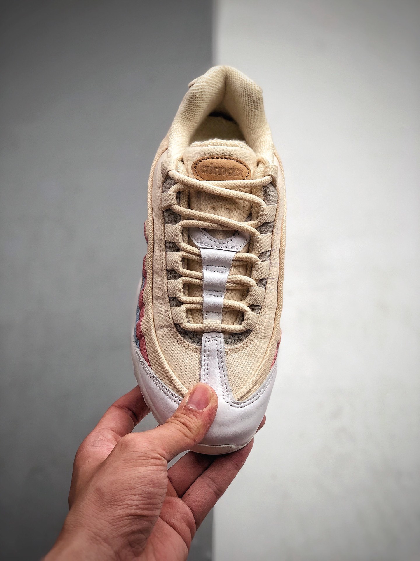 280 公司级1比1品质 NIKE AIR MAX 95 女神必备款 女子气垫休闲跑步鞋 货号:CD7142-800-莆田鞋,莆田鞋货源,高仿鞋,高仿鞋货源,安福档口,莆田高仿鞋,莆田鞋批发,高仿鞋批发,莆田高仿运动鞋,高仿运动鞋,莆田运动鞋 280 公司级1比1品质 NIKE AIR MAX 95 女神必备款 女子气垫休闲跑步鞋 货号:CD7142-800