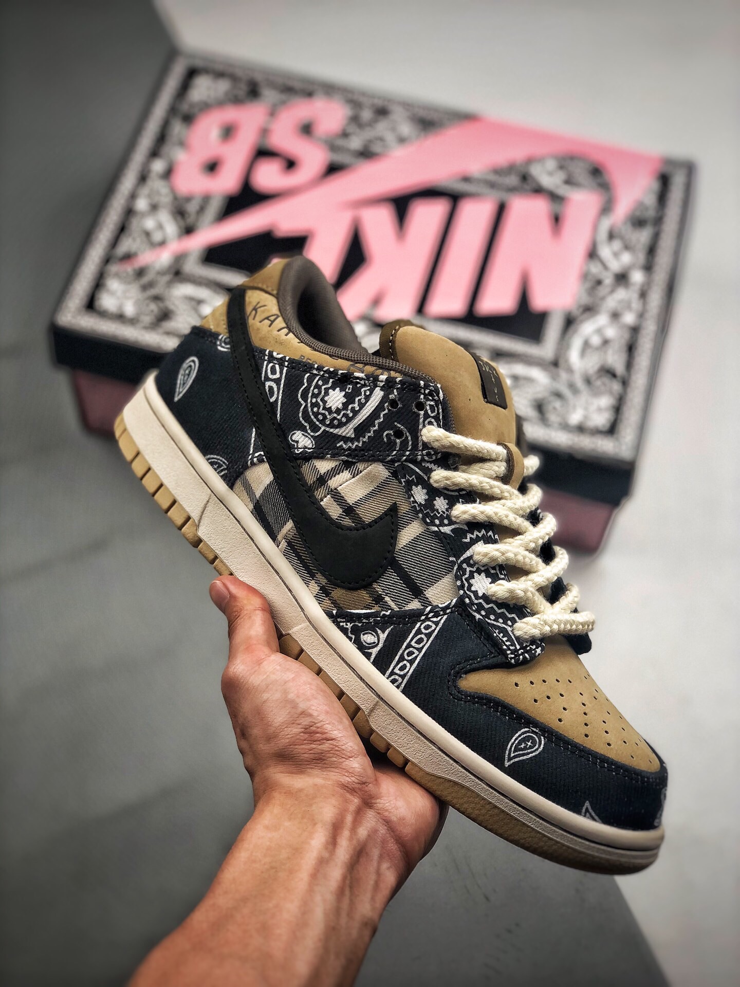 Travis Scott × SB Dunk waist flower fruit exclusive pure original version, restock and price adjustment sprin…