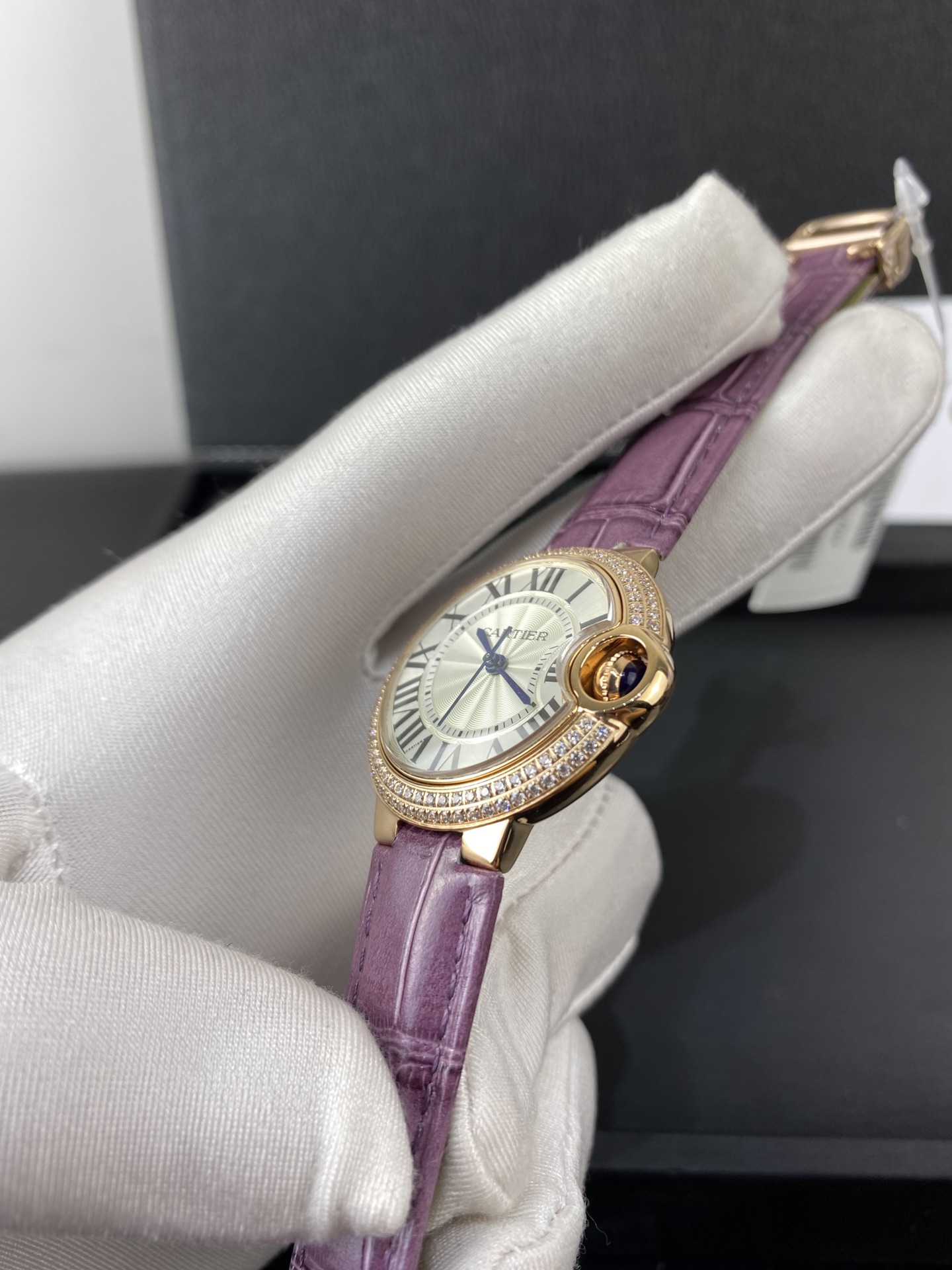 Cartier 皇家 卡地亚蓝气球系列女款镶钻腕表