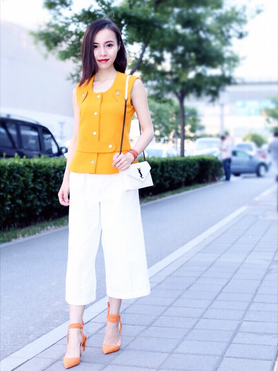 Saint laurent Ysl woc19小号信封包 393953白色黑扣