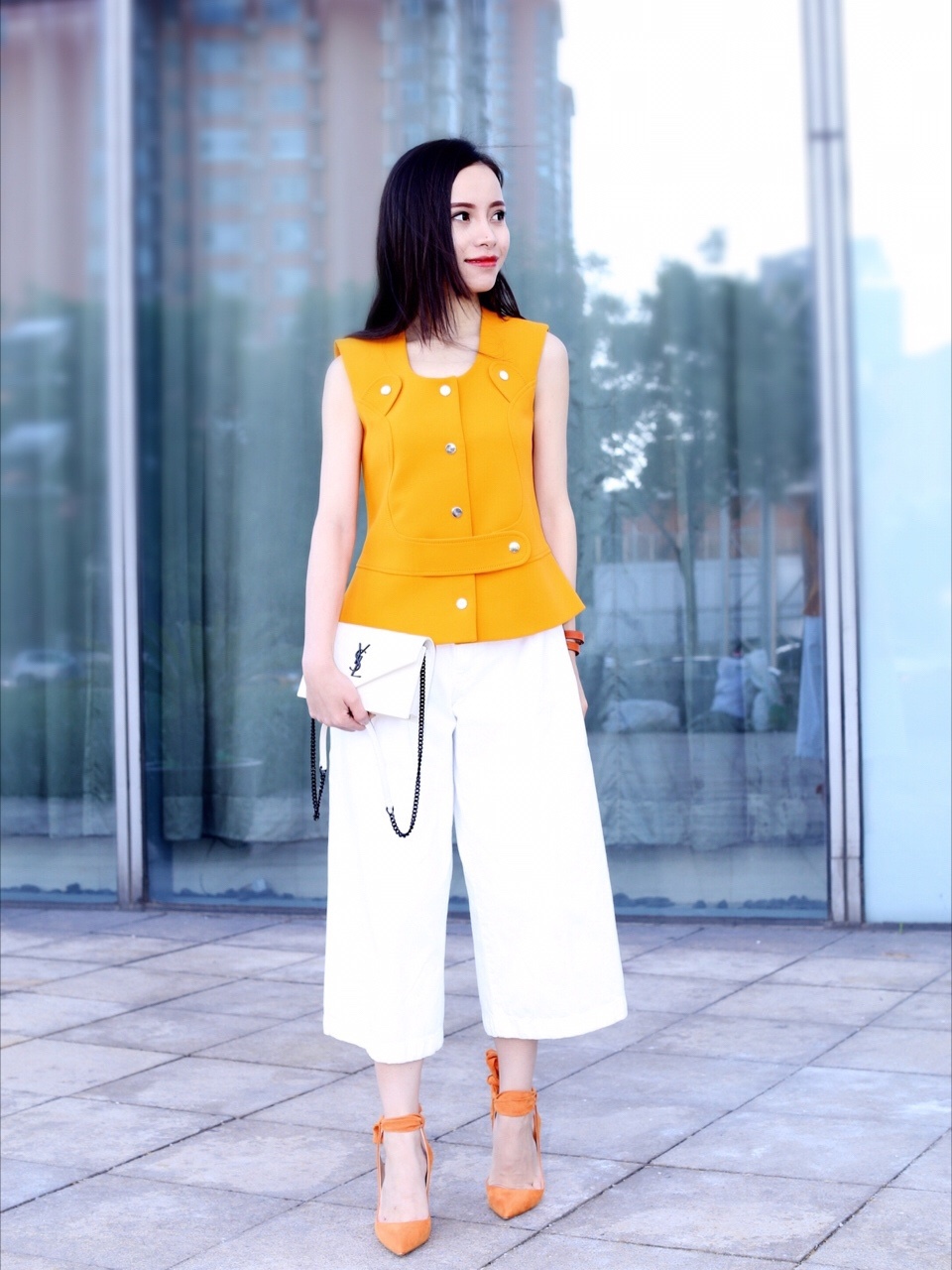 Saint laurent Ysl woc19小号信封包 393953白色黑扣