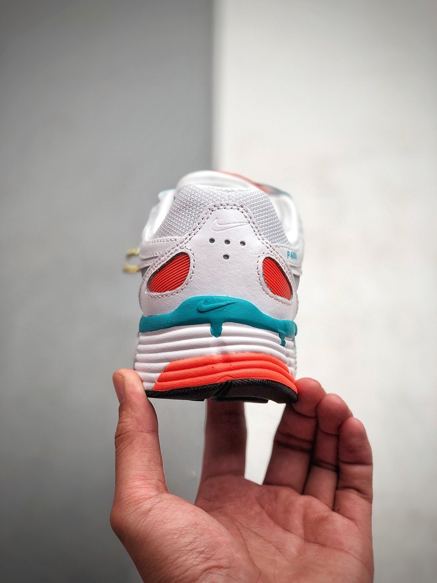 280 公司级 耐克老爹鞋 P-6000 橙白蓝 复古科技个性运动老爹鞋货号:BV1021-105-莆田鞋,莆田鞋货源,高仿鞋,高仿鞋货源,安福档口,莆田高仿鞋,莆田鞋批发,高仿鞋批发,莆田高仿运动鞋,高仿运动鞋,莆田运动鞋 280 公司级 耐克老爹鞋 P-6000 橙白蓝 复古科技个性运动老爹鞋货号:BV1021-105