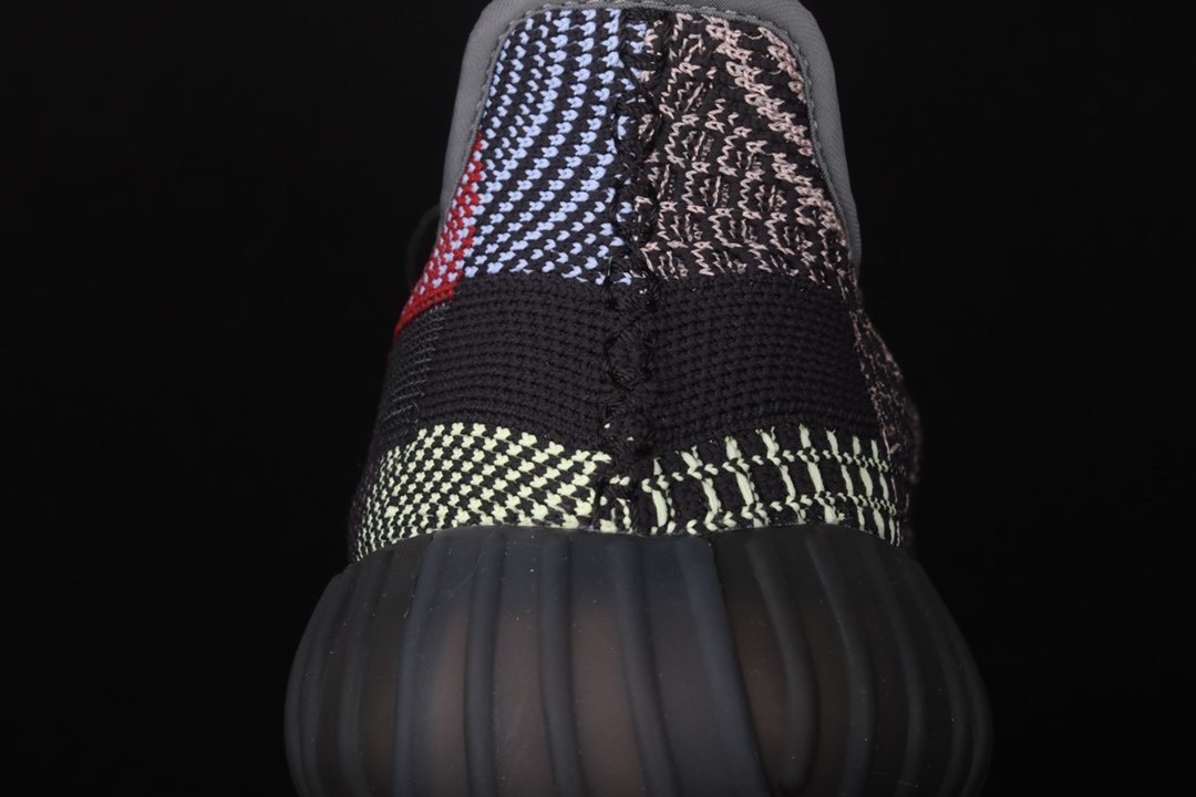 特价外贸版本AdidasYeezyBoost350V2“Yecheil”FX4145阿迪达斯椰子350二