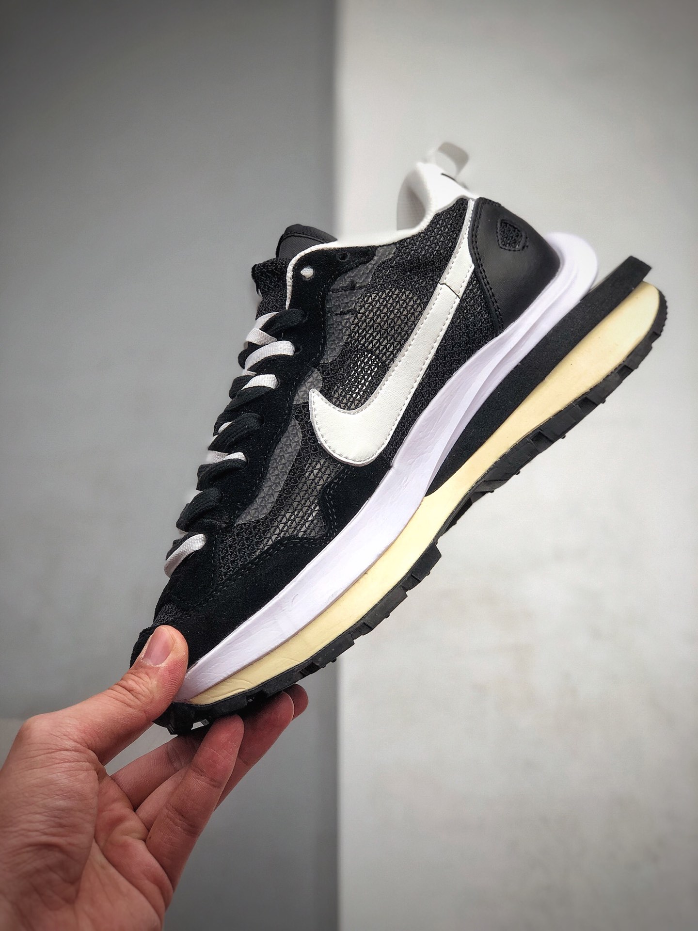 270 新品华夫解构走秀款 Sacai x Nike Pegasus VaporFly SP”Green/Yellow/Black/White” 货号：BV0075-001