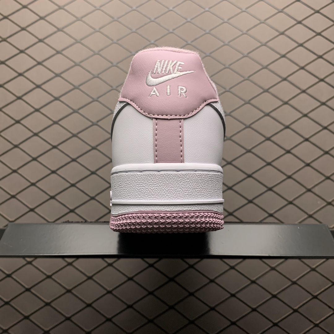 190 Nike Air Force 1 空军一号低帮休闲板鞋 CD6915-100