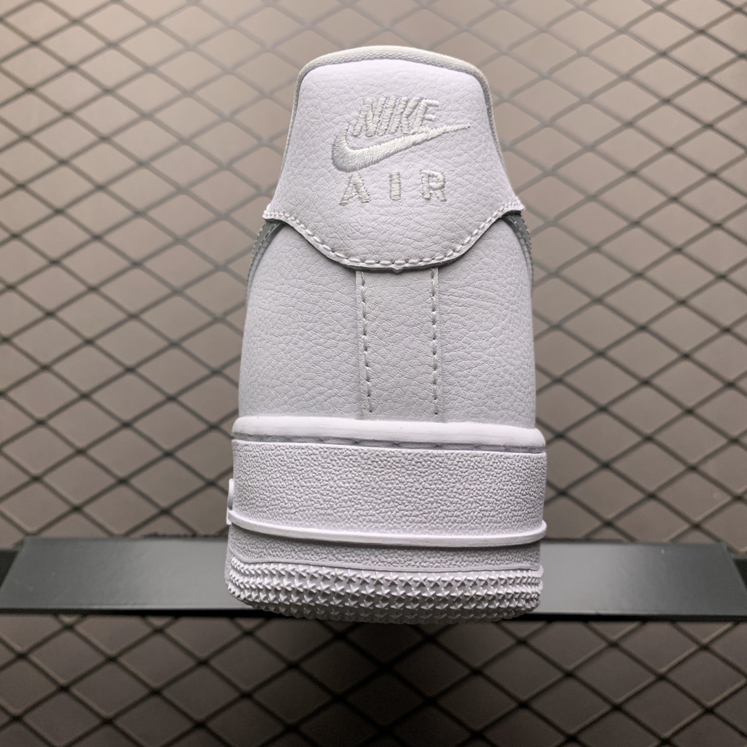 190 Nike Air Force 1 空军一号低帮运动休闲板鞋 CJ1646-100