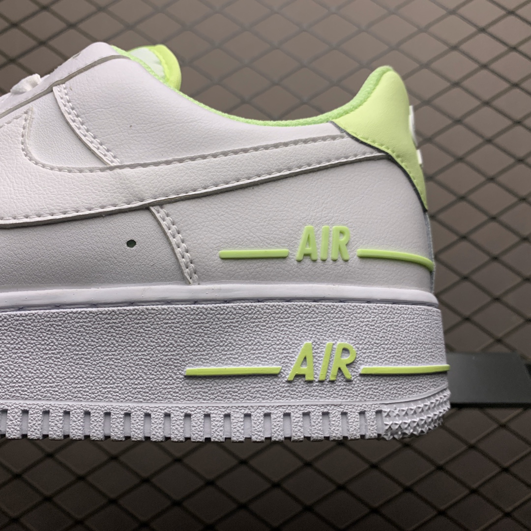 210 Nike Air Force 1 空军一号低帮运动休闲板鞋 CJ1379-101
