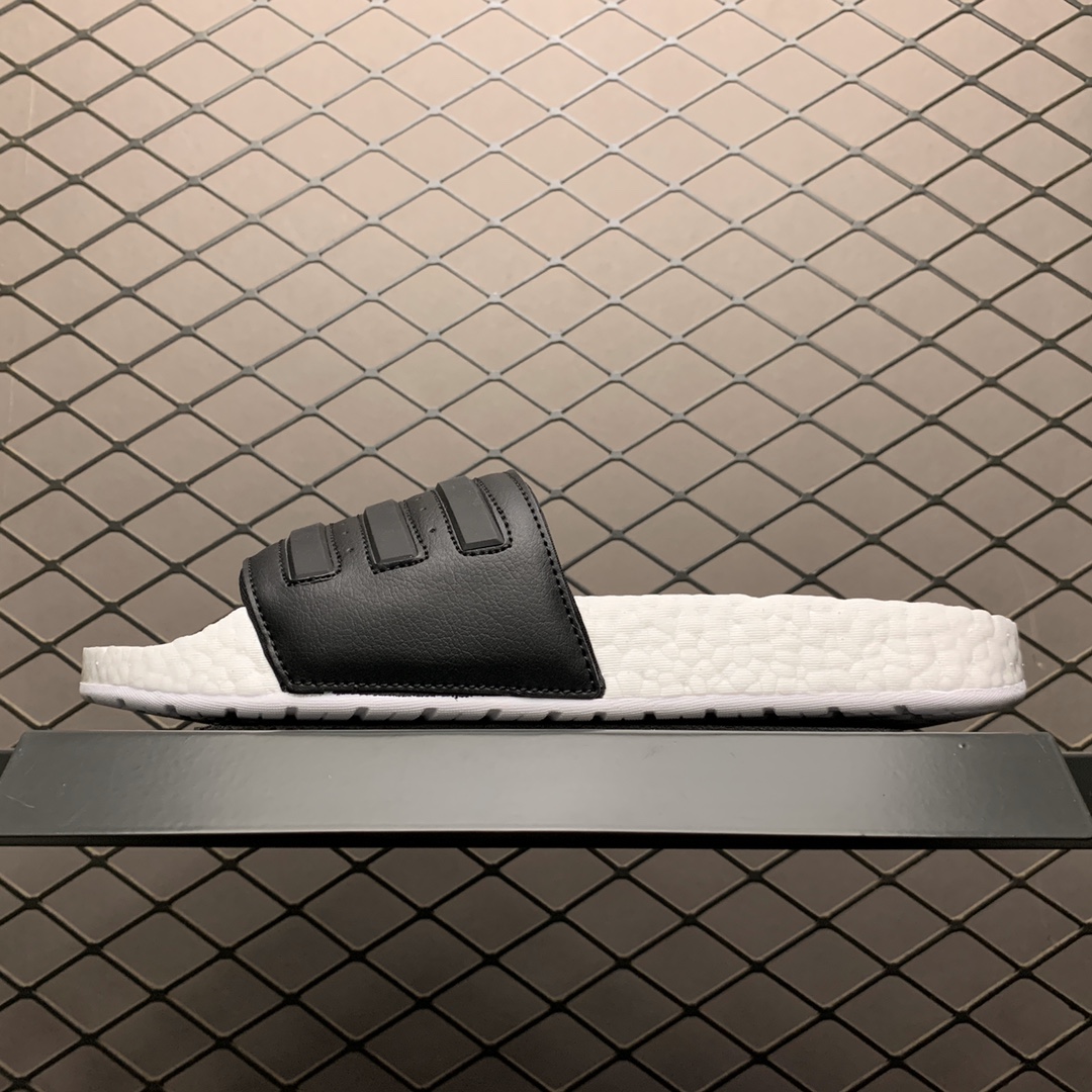 120 Adidas 阿迪达斯 Adilette Adilette Boost  EG1910 沙滩凉鞋