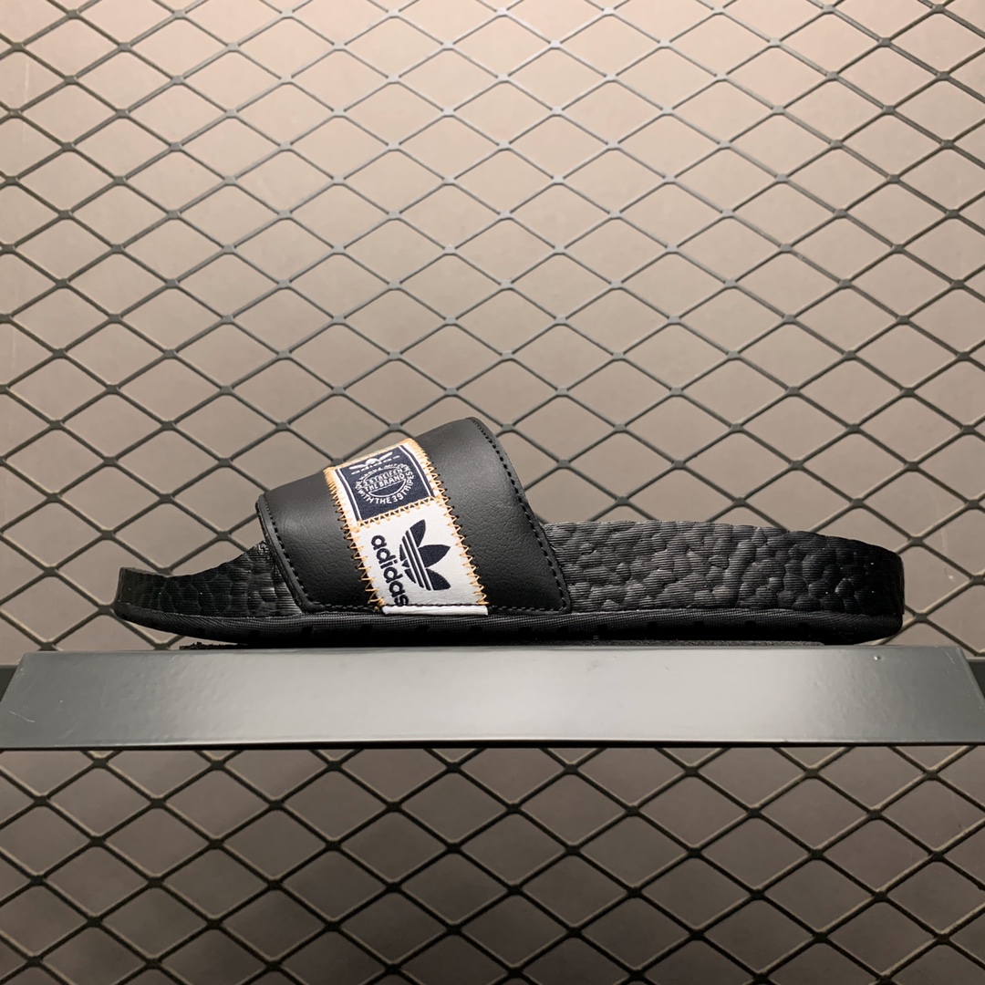 120 Adidas 阿迪达斯 Adilette Adilette Boost 潮流拖鞋 FX7478 沙滩凉鞋