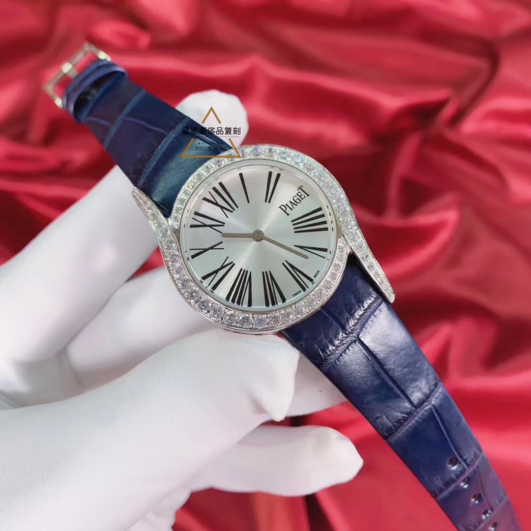 Piaget 伯爵69式女表镶钻腕表，不一样的设计，也是520最佳礼物
