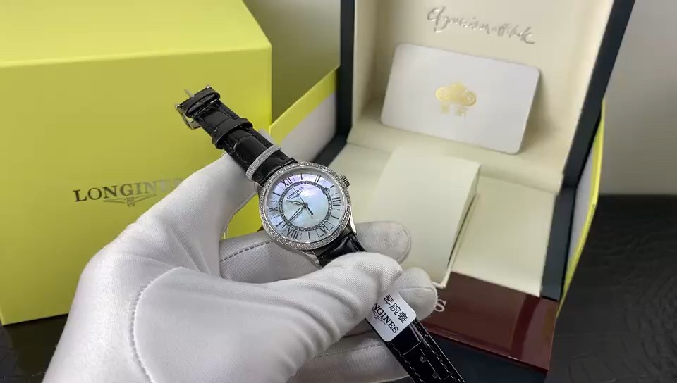 Longines 皇家 浪琴贝壳面女表视频欣赏