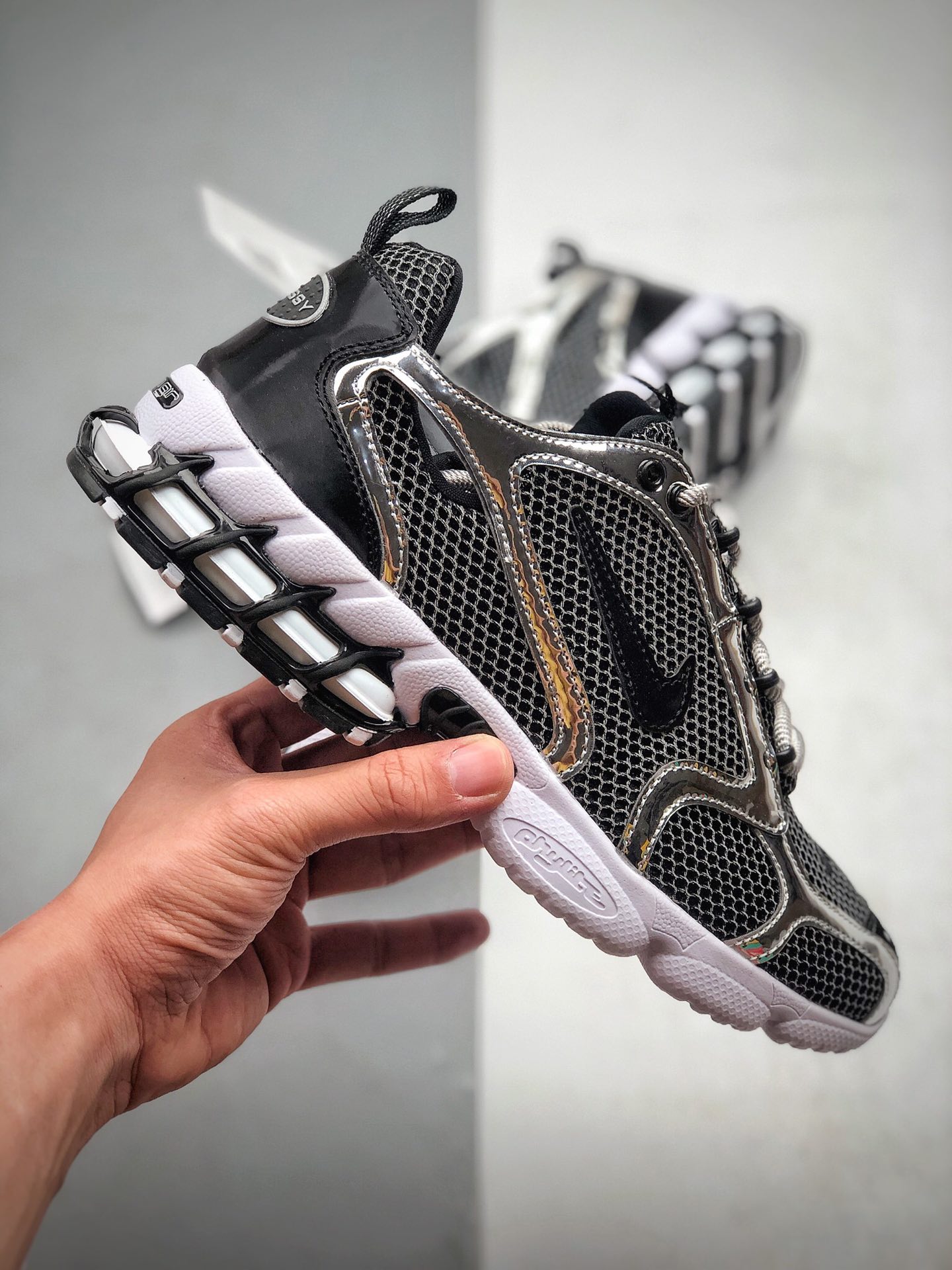 290 美国元祖头街潮牌Stussy斯图西 x Nike Air Zoom Spiridon Caged 2斯皮里牢东笼2代货号CU1854- 001