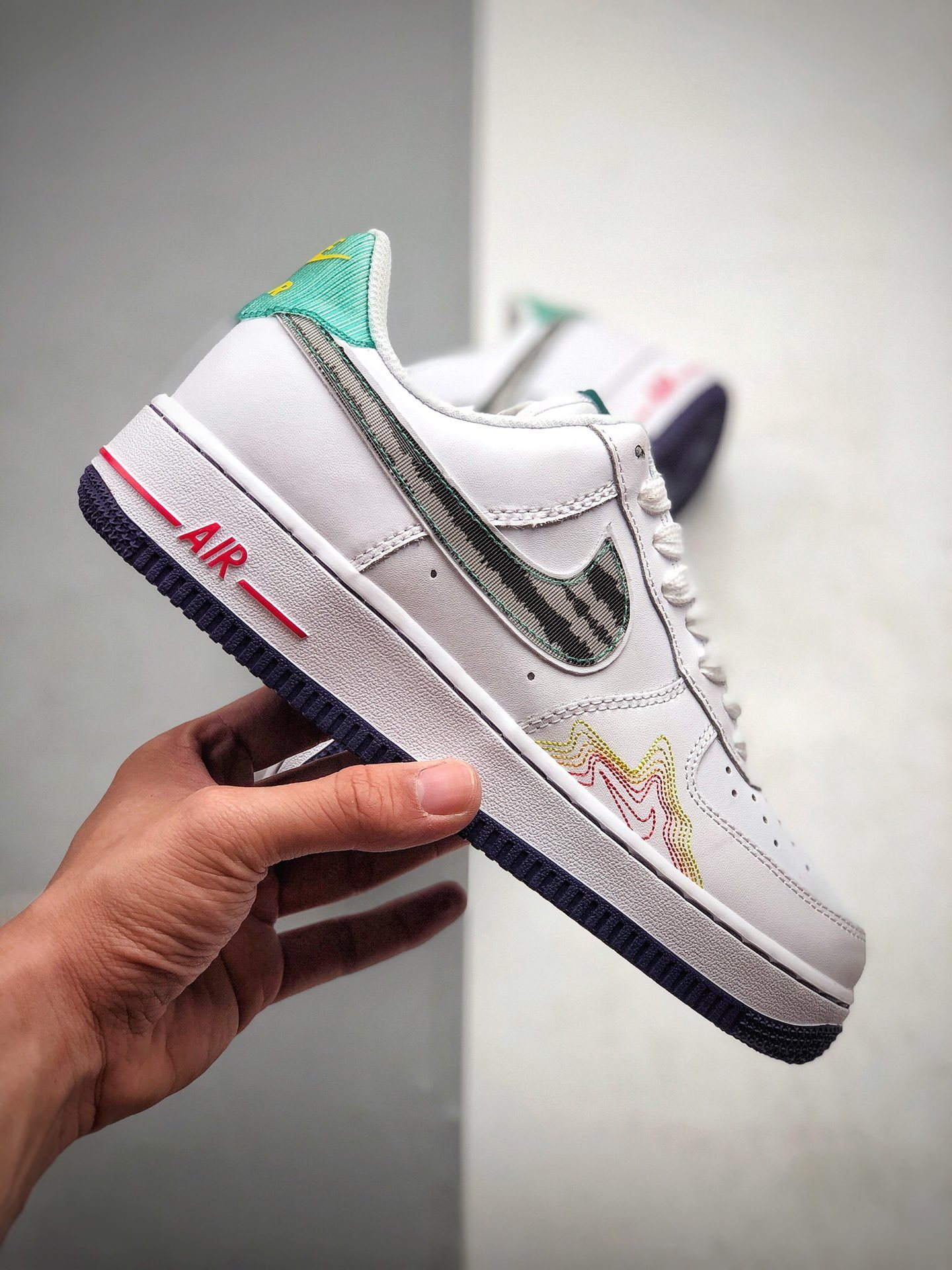 190 新品首发 耐克 Nike Air Force 1 Low 鸳鸯炫彩线勾 空军一号低帮百搭休闲运动板鞋669916-100-莆田鞋,莆田鞋货源,高仿鞋,高仿鞋货源,安福档口,莆田高仿鞋,莆田鞋批发,高仿鞋批发,莆田高仿运动鞋,高仿运动鞋,莆田运动鞋 190 新品首发 耐克 Nike Air Force 1 Low 鸳鸯炫彩线勾 空军一号低帮百搭休闲运动板鞋669916-100
